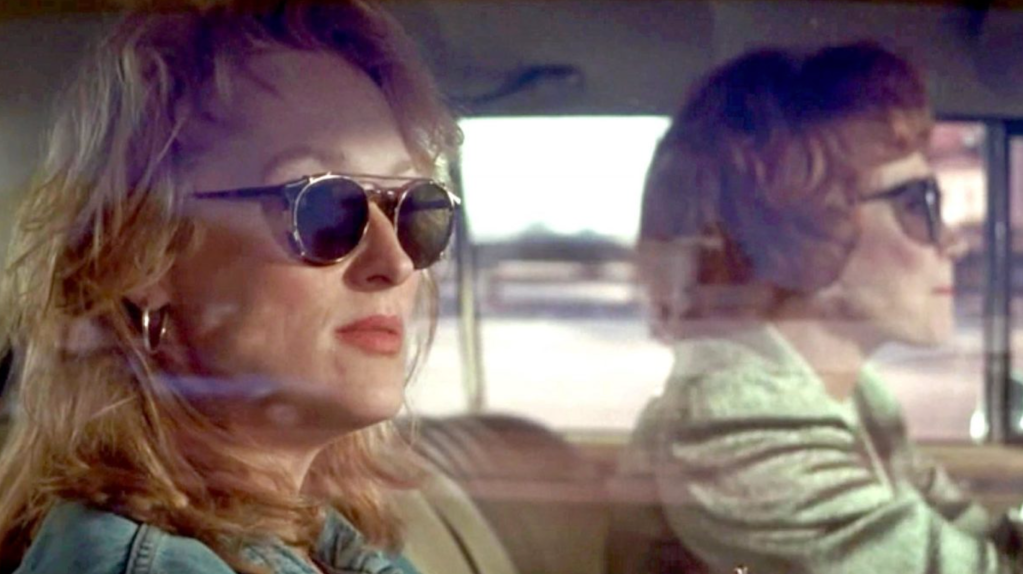 ‘Postcards from the Edge’ Has an Unforgettable Mother-Daughter Pair in Meryl Streep and Shirley&nbsp;MacLaine