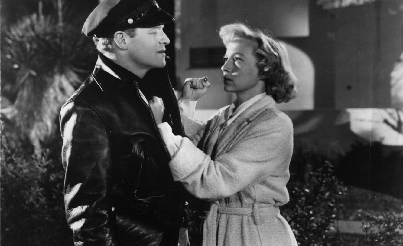 Van Heflin and Evelyn Keyes in 1951's "The Prowler."